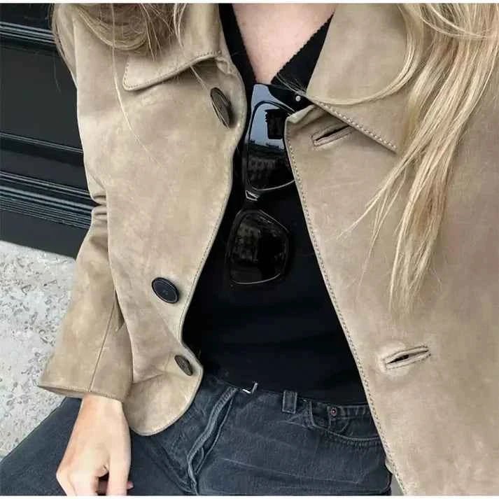 Women's Tailored Short Button Jacket