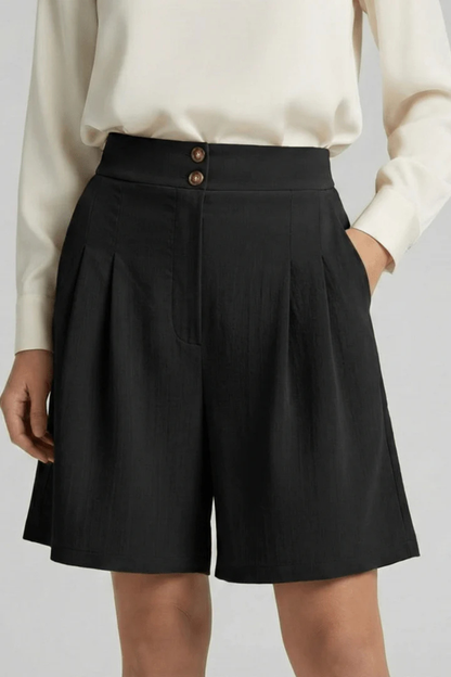 Women's Pleated Tailored Bermuda Shorts