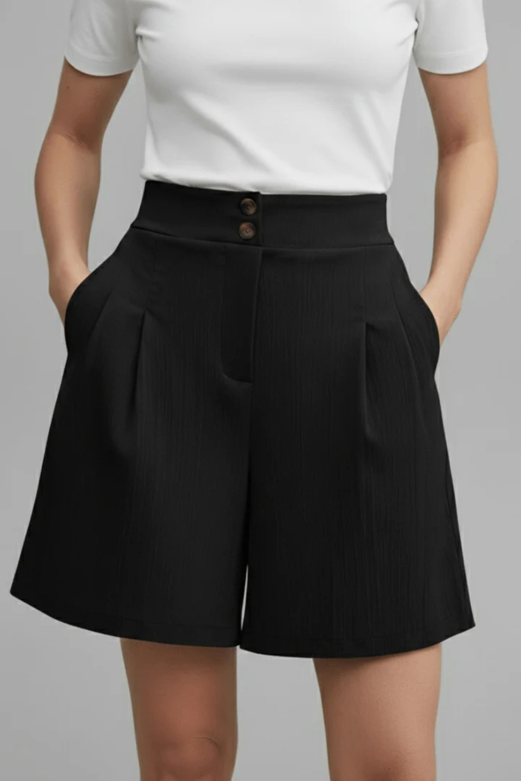 Women's Pleated High-Waist Shorts