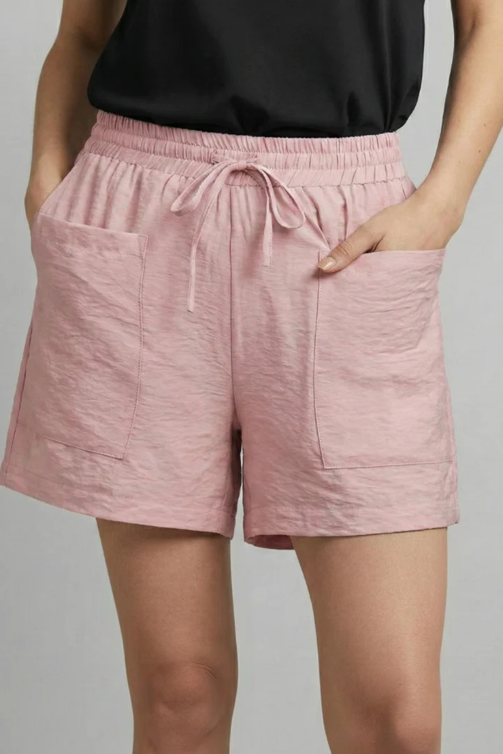 Women's Textured Drawstring Casual Shorts