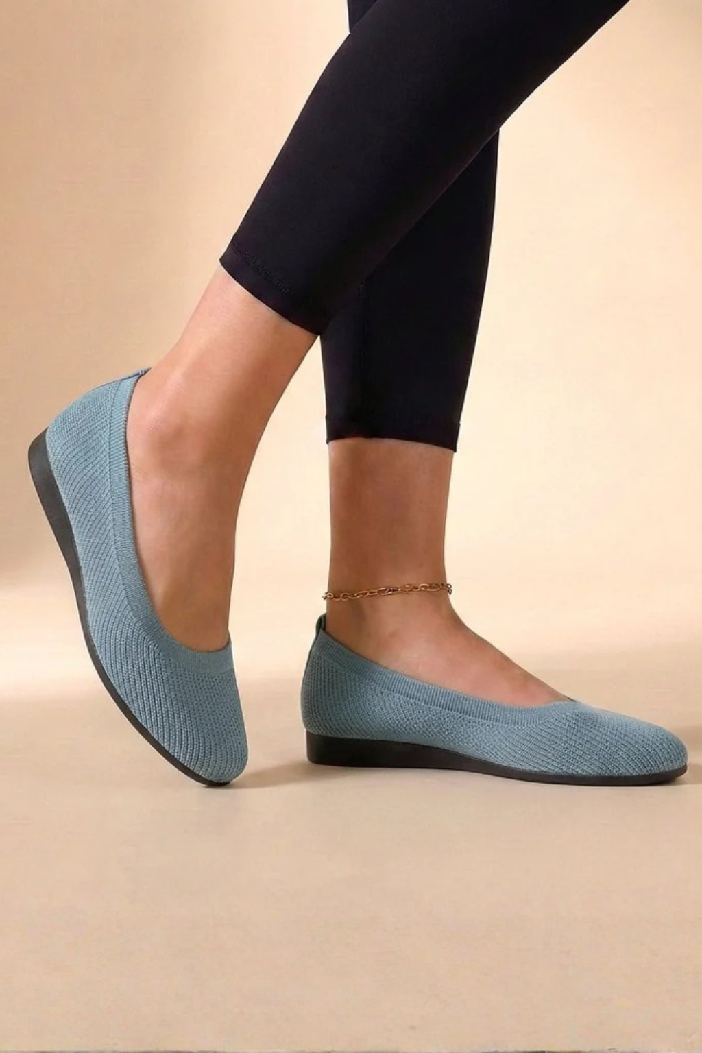 Women's Soft Knit Round Toe Flats
