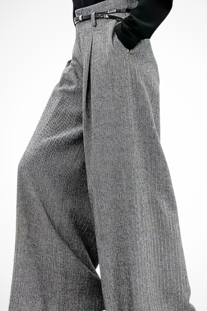 Women's Belted Pleated Trousers