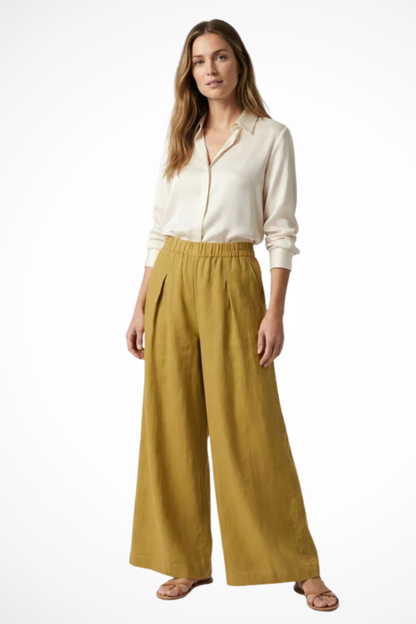 Women's Cropped Pleated Trousers