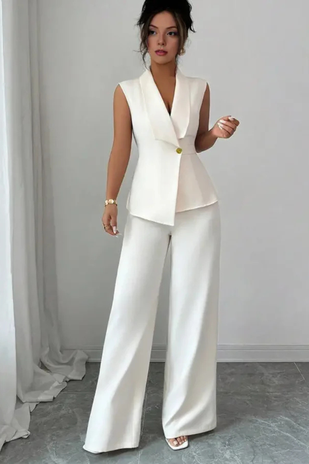 Women's Tailored White Suit Set
