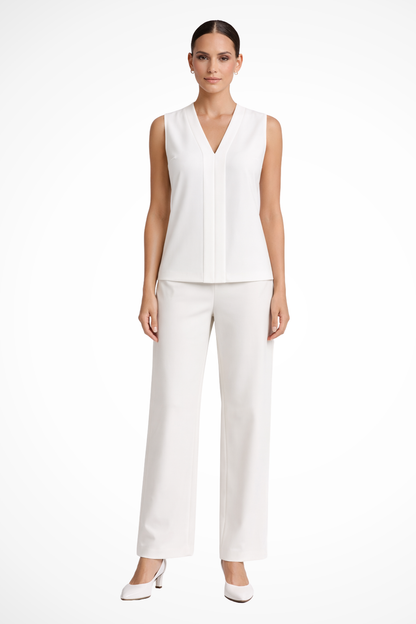 Women's Sleeveless Pleat Front Blouse