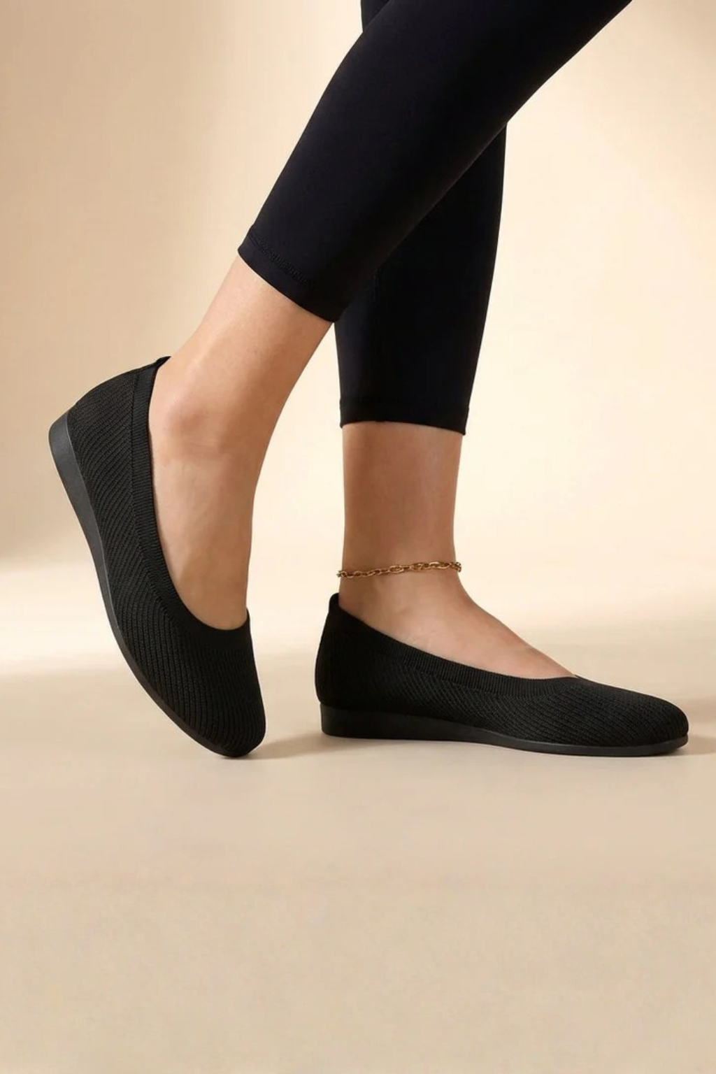 Women's Soft Knit Round Toe Flats