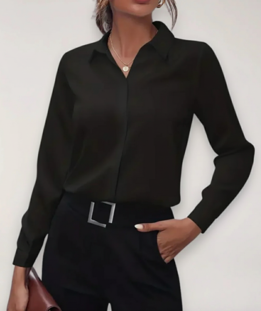 Women’s Tailored Button Up Blouse