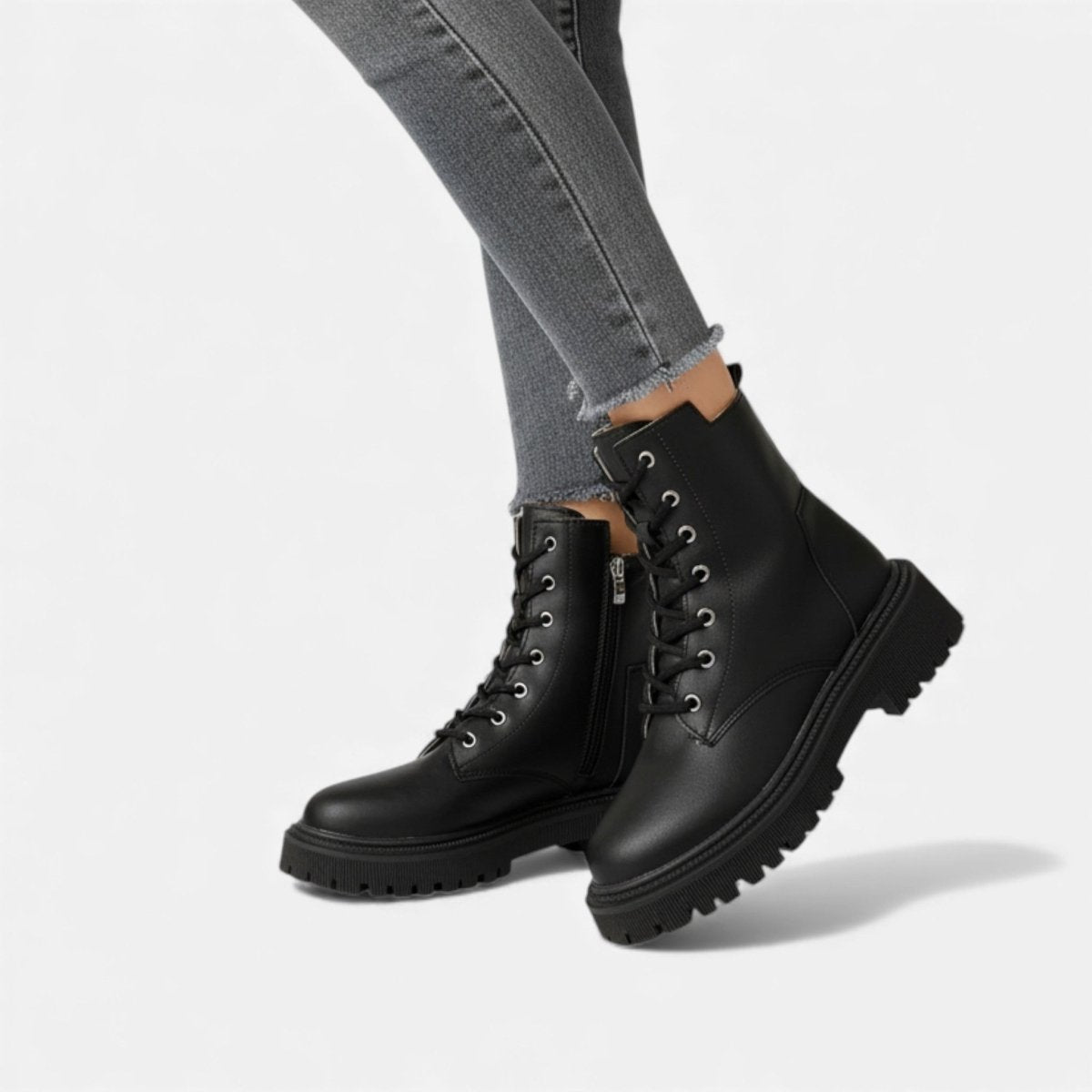 Women's Chunky Lace Up Boots