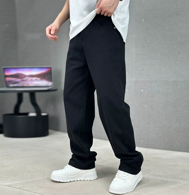 Women's Loose Fit Spring Jeans