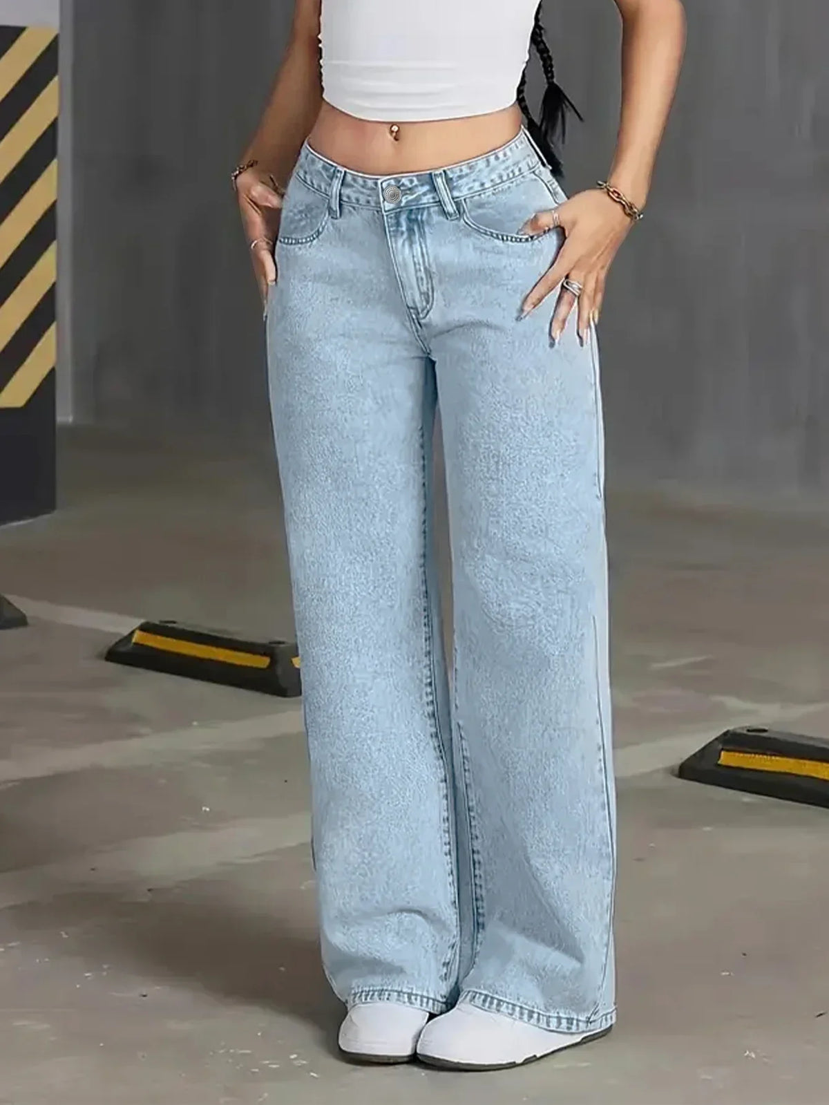 Women’s Wide Leg Jeans
