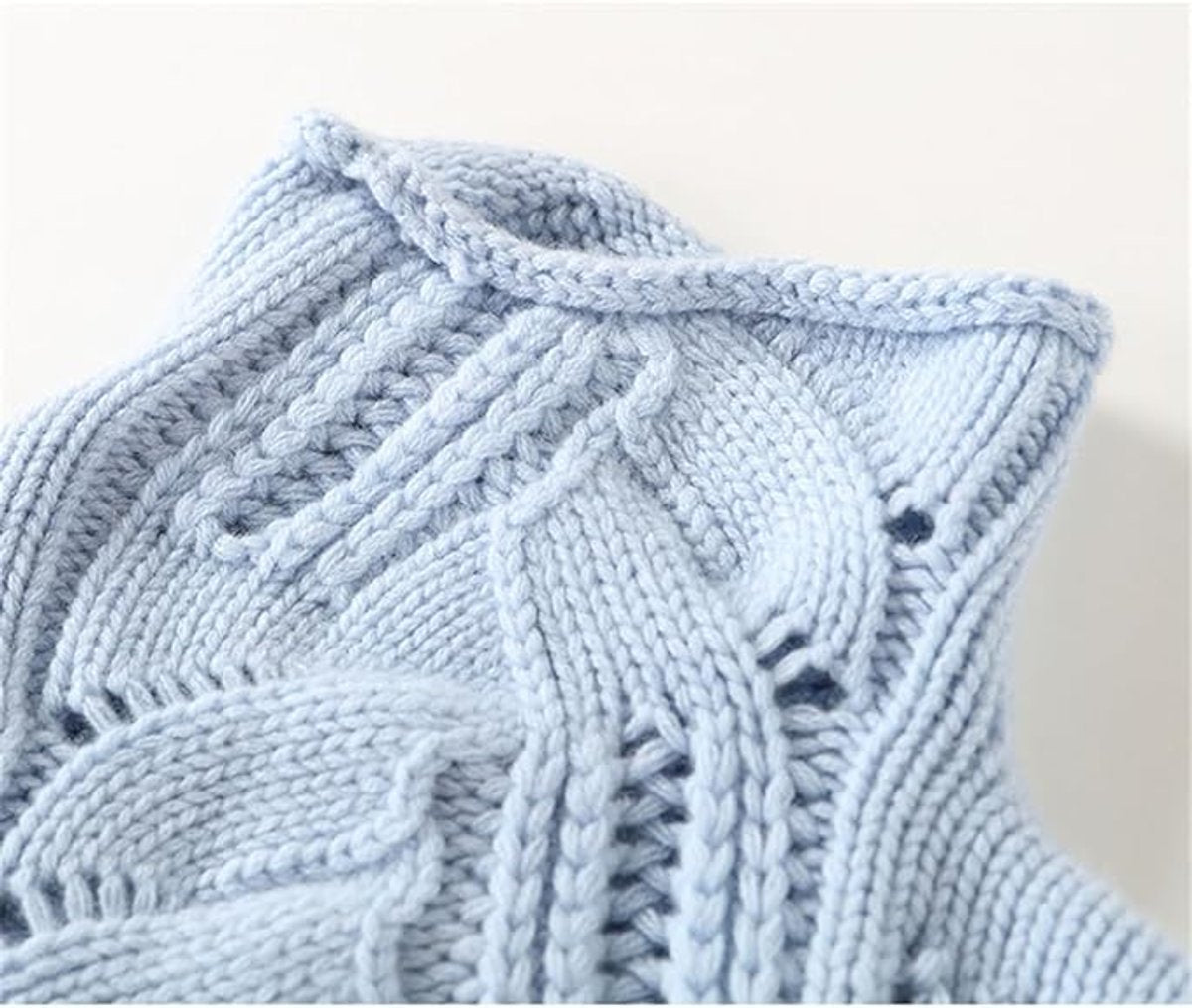 Women's Cable Knit Jumper